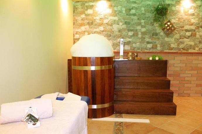 Imagen de los interiores del Hotel Ohtels Islantilla. Foto 14