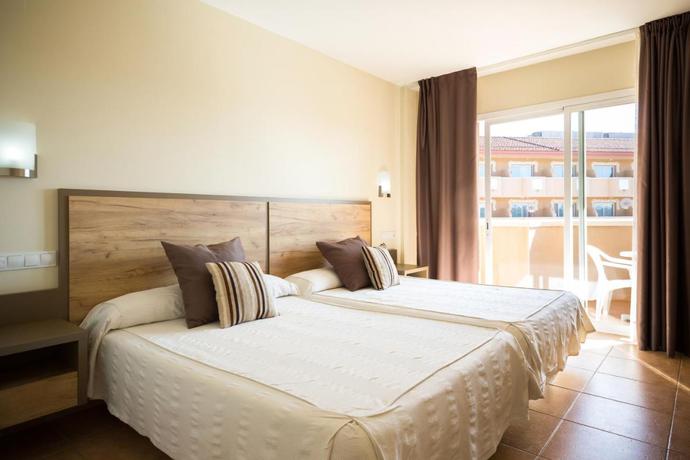 Imagen de la habitación del Hotel Ohtels La Hacienda. Foto 5