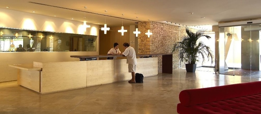 Imagen de los interiores del Hotel Ohtels Les Oliveres. Foto 12