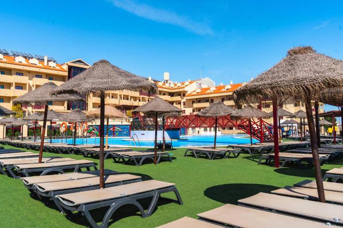 Imagen general del Hotel Ohtels Mazagón. Foto 4