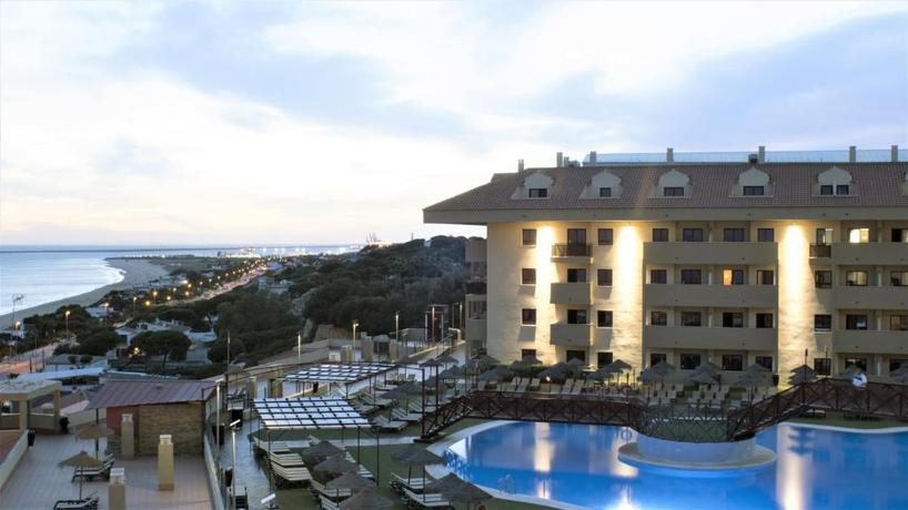 Imagen general del Hotel Ohtels Mazagón. Foto 9