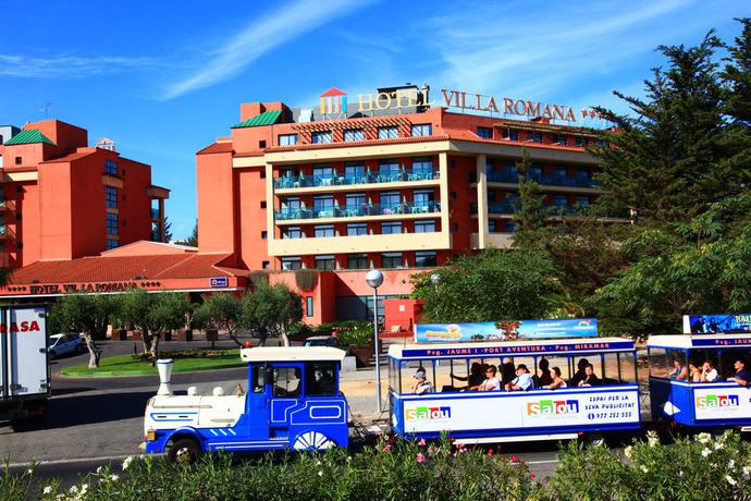 Imagen de los exteriores del Hotel Ohtels Vila Romana. Foto 11