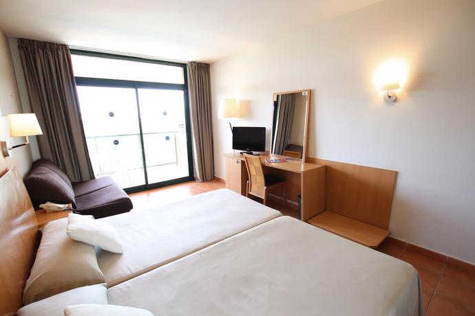 Imagen de la habitación del Hotel Ohtels Vila Romana. Foto 10