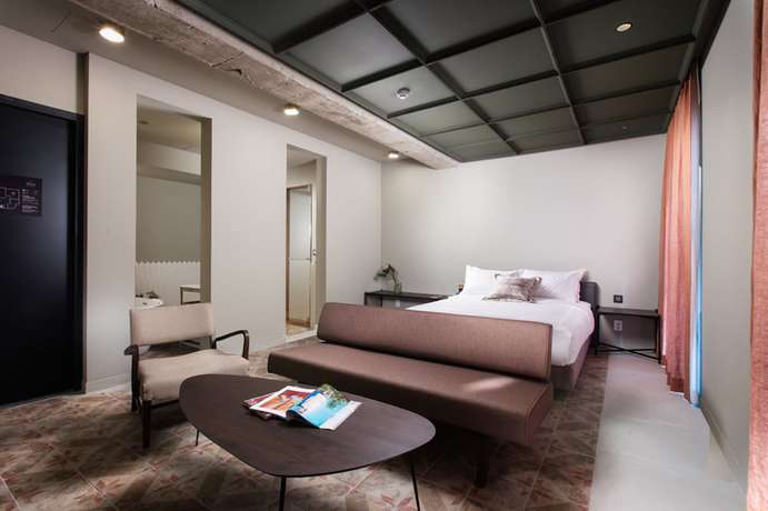 Imagen de la habitación del Hotel Oia. Foto 12