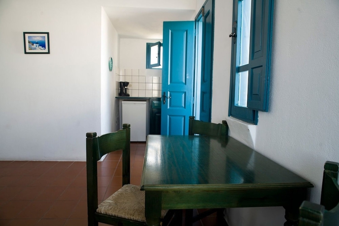 Imagen de la habitación del Hotel Oia's Sunset. Foto 7