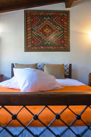 Imagen de la habitación del Hotel Oikoperiigitis. Foto 2