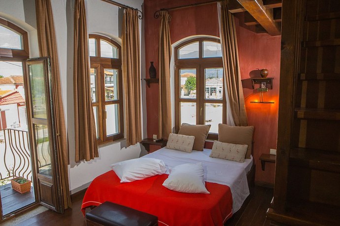Imagen de la habitación del Hotel Oikoperiigitis. Foto 4