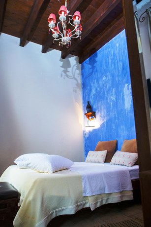 Imagen de la habitación del Hotel Oikoperiigitis. Foto 10