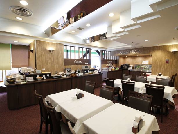 Imagen del bar/restaurante del Hotel Oita Century. Foto 2