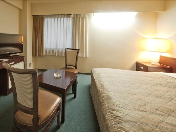 Imagen de la habitación del Hotel Oita Century. Foto 9
