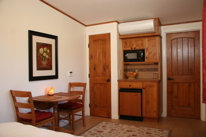 Imagen de la habitación del Hotel Ojai Retreat and Inn. Foto 11