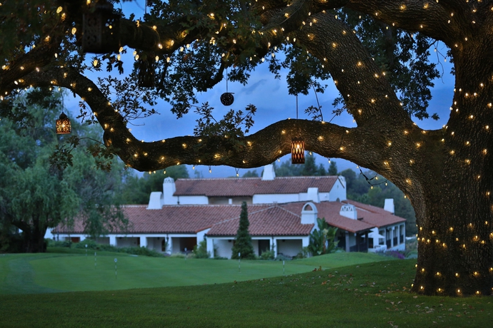 Imagen de los exteriores del Hotel Ojai Valley Inn. Foto 5