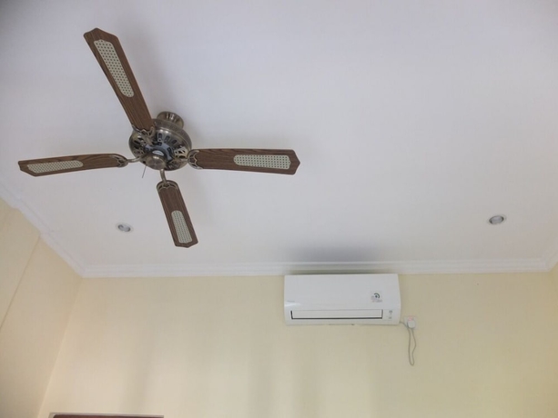 Imagen de la habitación del Hotel Ojeks Homestay. Foto 3