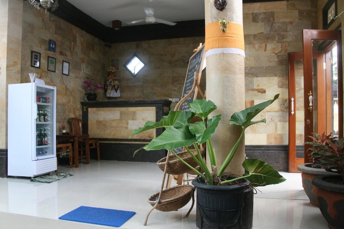Imagen de los interiores del Hotel Ojeks Homestay. Foto 19