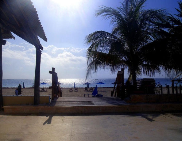 Imagen general del Hotel Ojo De Agua. Foto 7