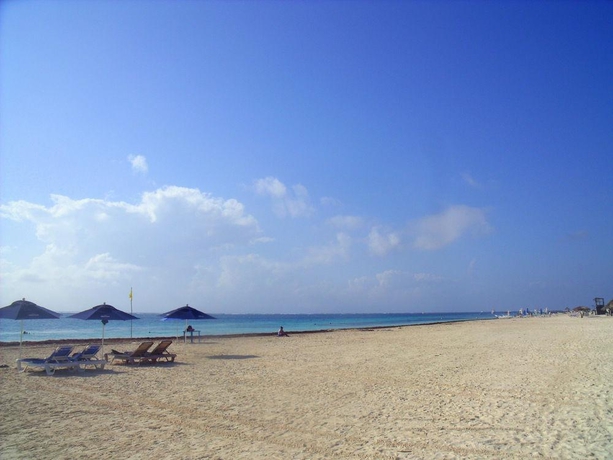 Imagen general del Hotel Ojo De Agua. Foto 10