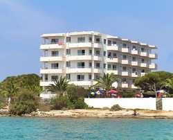 Imagen de los exteriores del Hotel Ok Beach. Foto 5