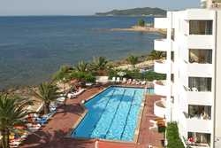 Imagen de los exteriores del Hotel Ok Beach. Foto 7