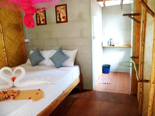 Imagen de la habitación del Hotel Ok Chawkoh Bungalow. Foto 8