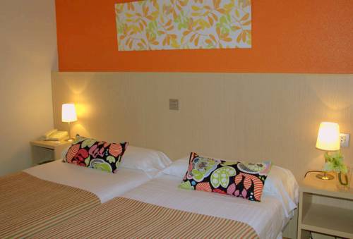 Imagen de la habitación del Hotel Ok La Basílica. Foto 4