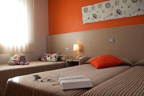 Imagen de la habitación del Hotel Ok La Basílica. Foto 8