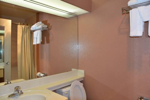 Imagen de la habitación del Hotel Ok, Oklahoma City. Foto 11