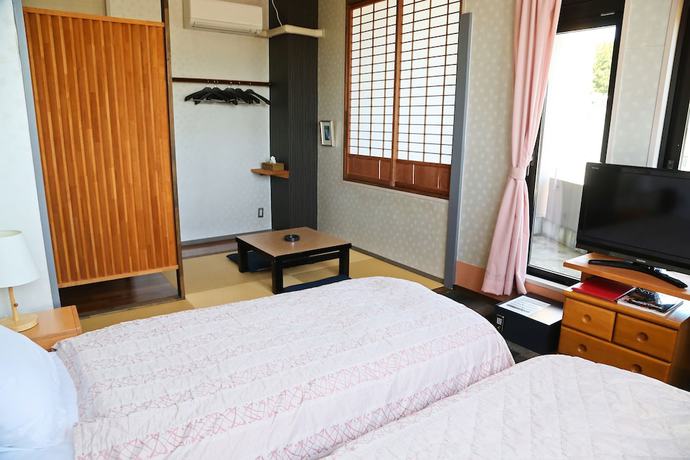 Imagen de la habitación del Hotel Oka No Ue Miyagawa. Foto 11
