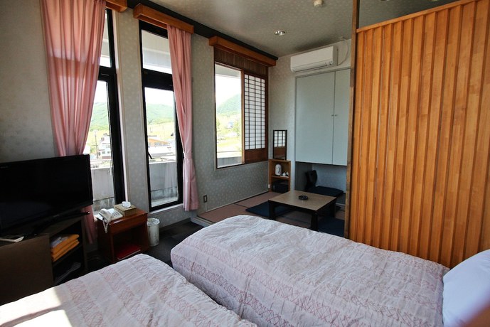 Imagen de la habitación del Hotel Oka No Ue Miyagawa. Foto 12