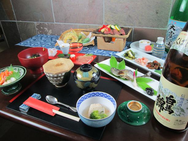 Imagen del bar/restaurante del Hotel Oka No Ue Miyagawa. Foto 6