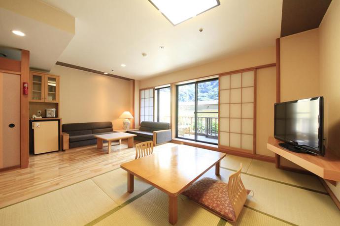 Imagen general del Hotel Okada. Foto 2