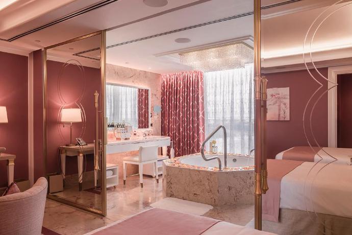 Imagen de la habitación del Hotel Okada Manila. Foto 14