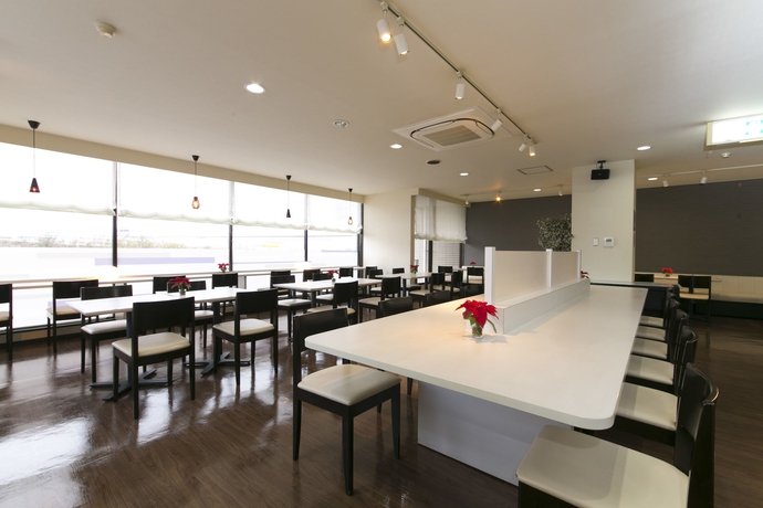 Imagen del bar/restaurante del Hotel Okadaya Bayside. Foto 4