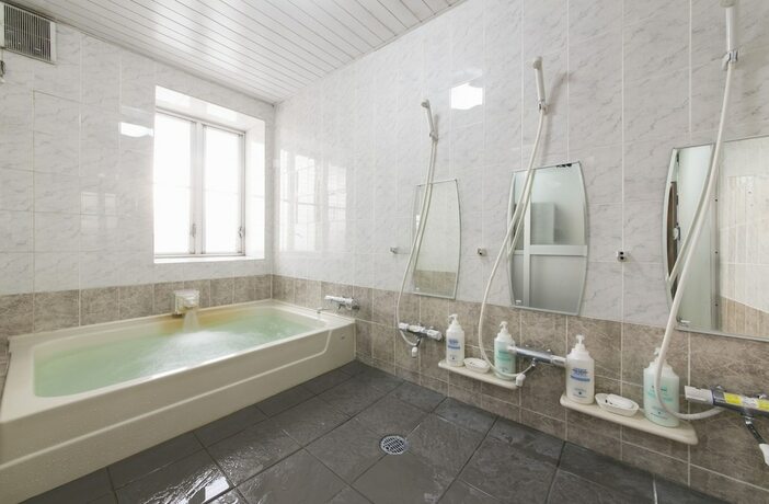 Imagen general del Hotel Okadaya Toyohashi. Foto 2