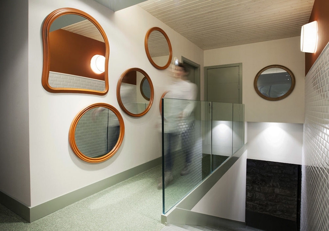 Imagen de los interiores del Hotel Okako. Foto 12