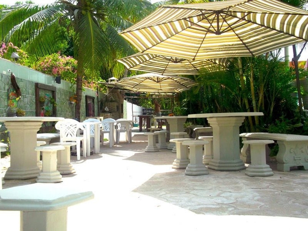 Imagen del bar/restaurante del Hotel Okakoaras Handmade Hospitality. Foto 3