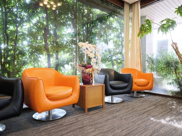 Imagen de los interiores del Hotel Okasan. Foto 12