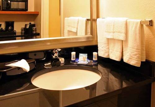 Imagen de la habitación del Hotel Okatie Hilton Head. Foto 6