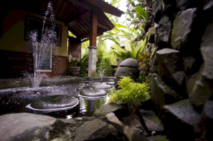 Imagen de los interiores del Hotel Okawati. Foto 14