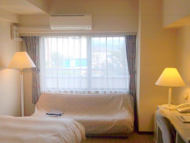 Imagen de la habitación del Hotel Okaya Central. Foto 2