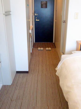 Imagen de la habitación del Hotel Okaya Central. Foto 5