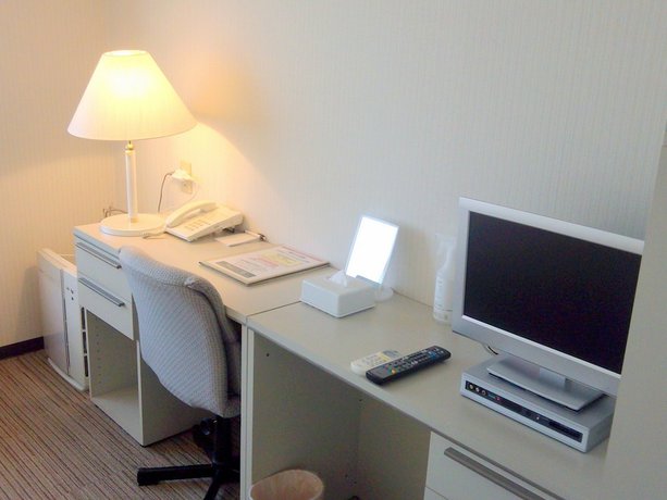 Imagen de la habitación del Hotel Okaya Central. Foto 8