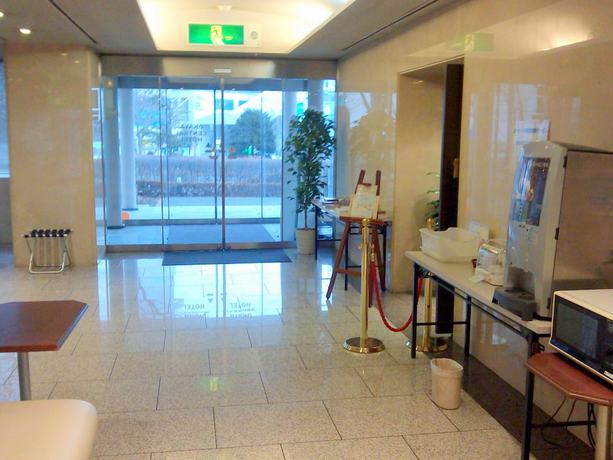 Imagen de los interiores del Hotel Okaya Central. Foto 17