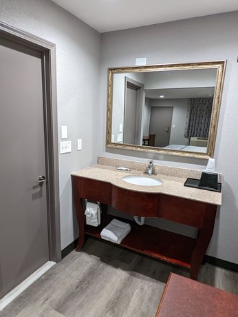 Imagen de la habitación del Hotel Okc. Foto 7