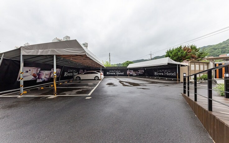 Imagen general del Hotel Okcheon Rivera. Foto 3