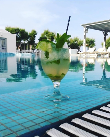 Imagen general del Hotel Okeanis Beach. Foto 1