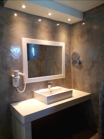 Imagen de la habitación del Hotel Okeanis Beach. Foto 15