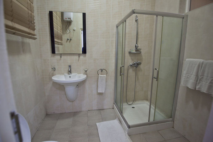 Imagen general del Hotel Okera Inn. Foto 4