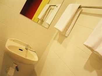 Imagen de la habitación del Hotel Okid Cottage. Foto 7