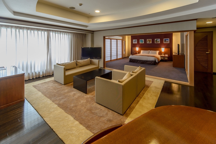 Imagen de la habitación del Hotel Okinawa Grand Mer Resort. Foto 11