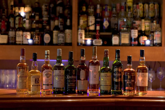 Imagen del bar/restaurante del Hotel Okinawa Grand Mer Resort. Foto 5